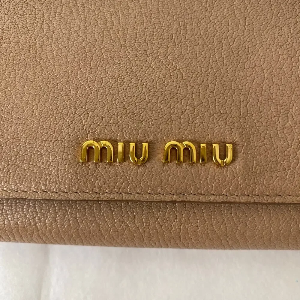 Authentic Miu Miu Beige Leather Wallet on Chain Gold Logo Crossbody - Picture 6 of 16
